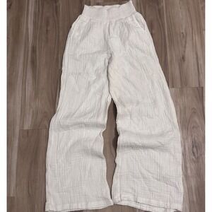 Billabong New Waves White Gauze Wide Leg Smocked beachy boho Pants
Small j1